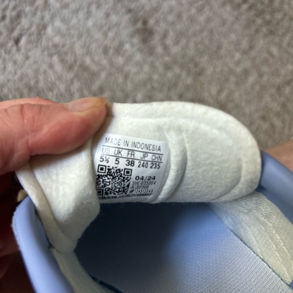 Adidas Gazelle Light Blue Suede Shoes - Picture 6 of 6